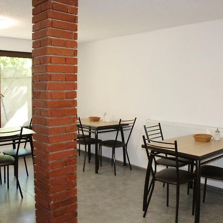 Emis Hotel Tbilisi Ngoại thất bức ảnh
